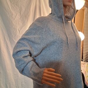 Time and Tru Heather Gray Sweater Hoodie